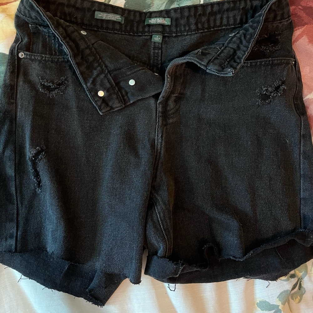 Wild fable; black shorts